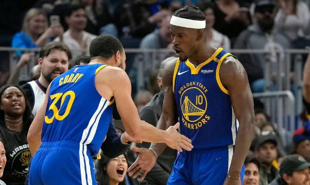 随机阿扎伦卡新星问鼎冠军表现惊艳，勇士未来可期！的简单介绍